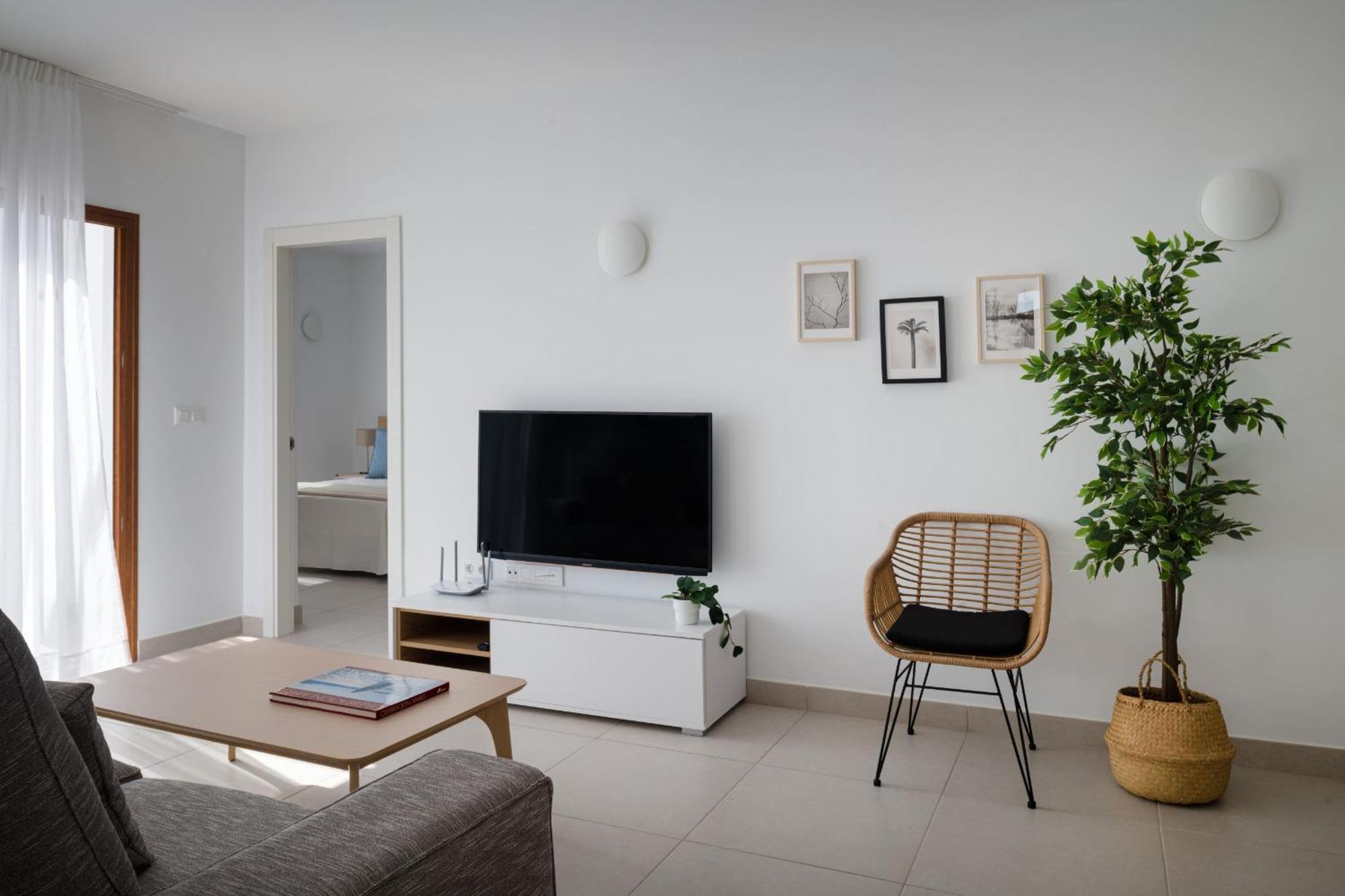 Lena - Vipvipvillas