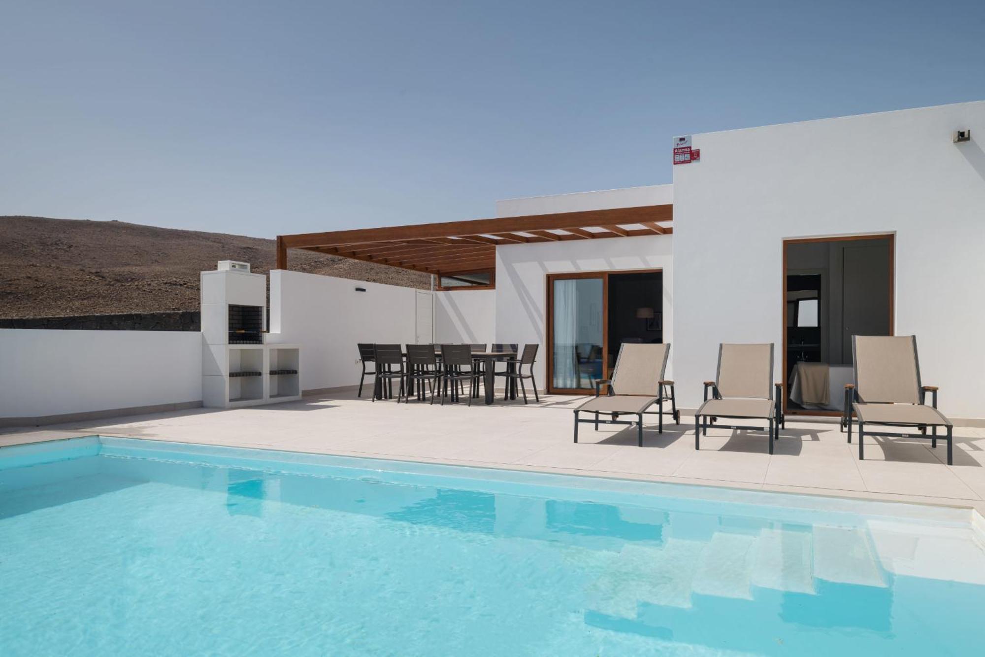 Lena - Vipvipvillas